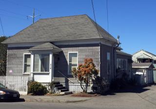 524 Harris St, Eureka, CA 95503-3905