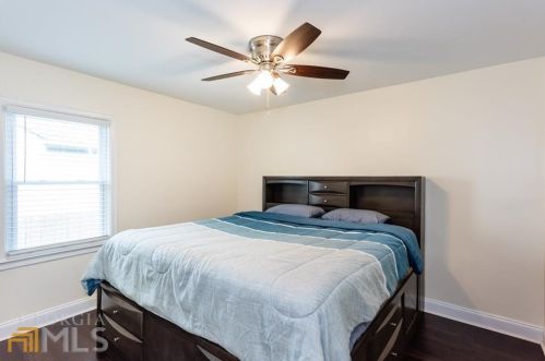 1723 Hardin Ave, Atlanta GA  30337-2059 exterior