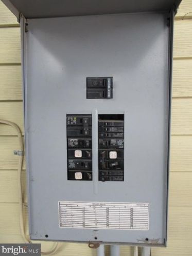 320 Middle St, Hanover PA 17331-3746 exterior