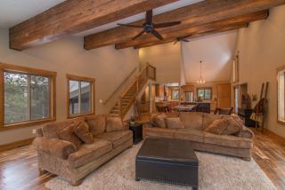 12291 Viking Way, Truckee, CA 96161-7044