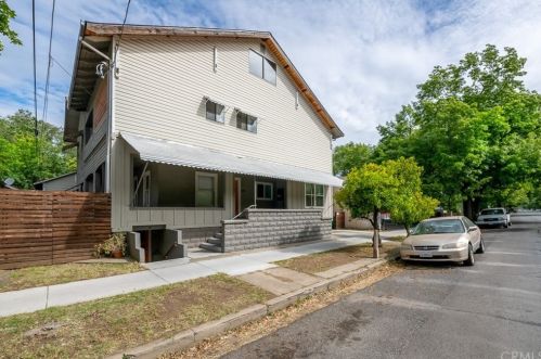 282 8th St, Chico, CA 95928-5704