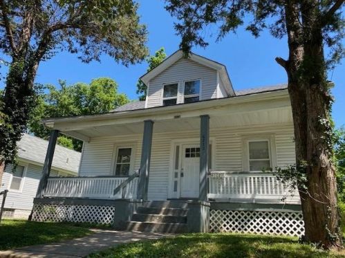 6222 Chandler St, Cincinnati OH  45227-1916 exterior