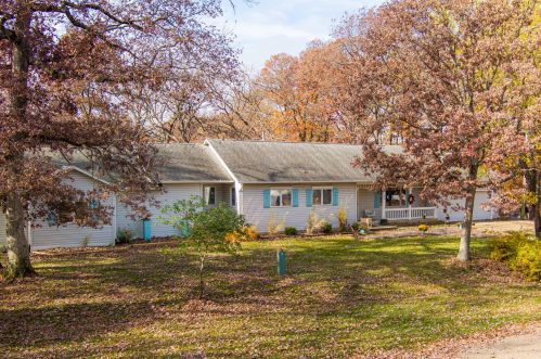 105 Fork Rd, Nelson IL  61021-7307 exterior