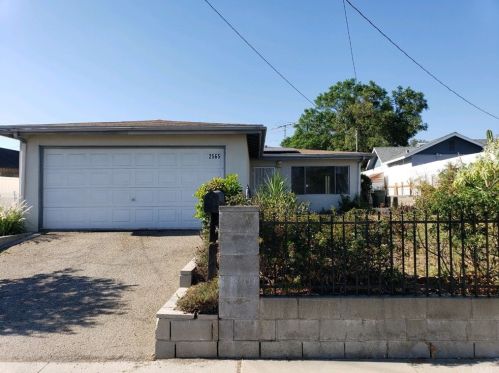 2565 Huntington Dr, Upland, CA 91786-4254