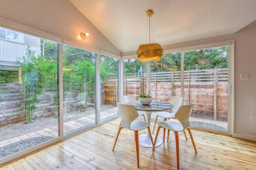 111 Attayac St, Austin, TX 78702-4320