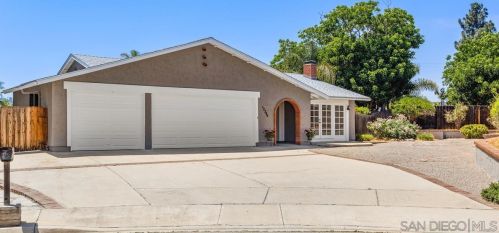 12544 Melrose Pl, El Cajon, CA 92021-1620