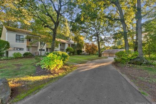 42 Currier Way, Cheshire, CT 06410-1470