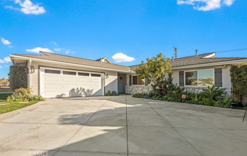 5302 Park Ave, Garden Grove, CA 92845-2345