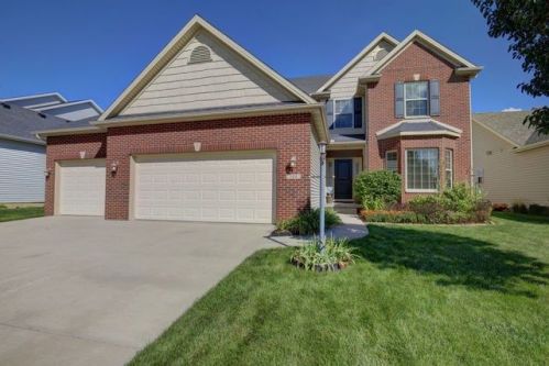 108 Denton Dr, Savoy, IL 61874-9353