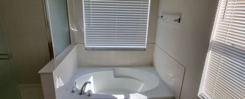 1581 Suncrest Ln, Lemont IL  60490-3279 exterior