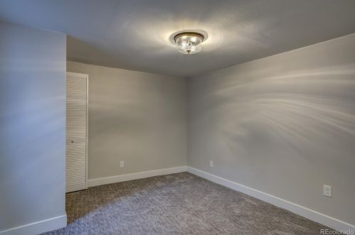 7959 Vincennes Way, Englewood CO  80112-3332 exterior