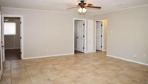 809 Darnell Ave, Fort Worth TX  76126-2616 exterior