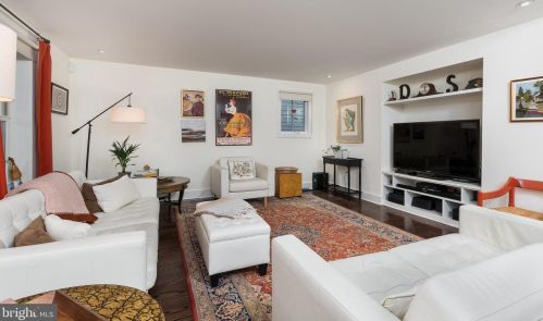 9 Lytle St, Princeton NJ 08542-3116 exterior