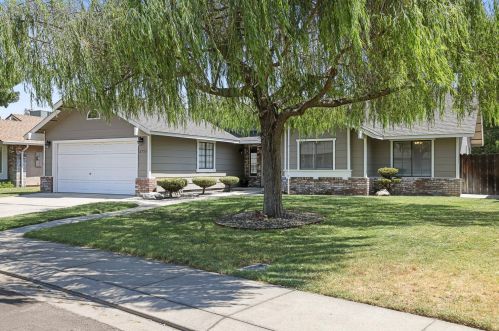 2753 Riverbend Dr, Modesto, CA 95351-4983