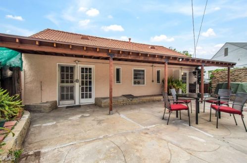 1128 Marion Dr, Glendale CA  91205-3713 exterior