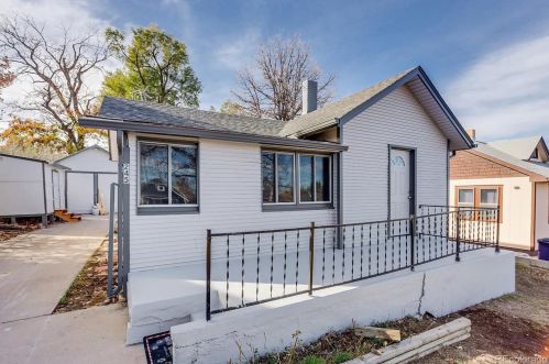 245 Sperry St, Denver CO  80219 exterior