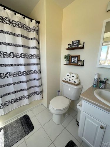 574 Marigold Dr, Pueblo CO  81007-1135 exterior