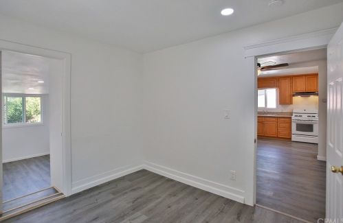 2401 Stanford St, Santa Ana CA  92704-3528 exterior