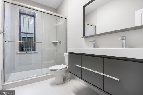 1226 27 St, Philadelphia PA 19121-4640 exterior