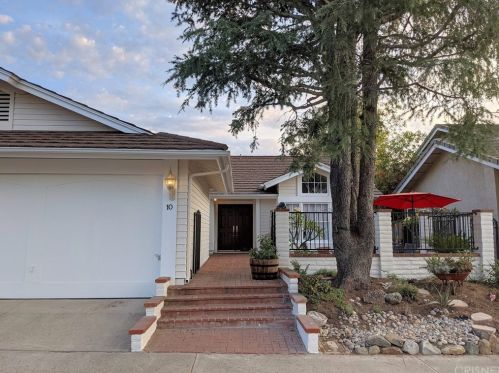 10 Champlain, Irvine, CA 92620-2610