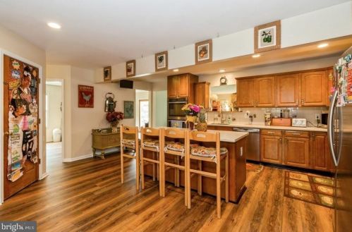 259 Mount Laurel Rd, Mount Laurel NJ  08054-9557 exterior