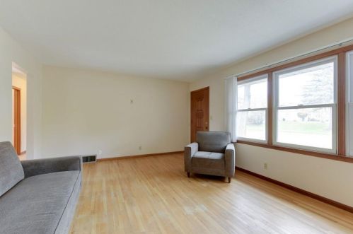 4425 Poplar Bridge Rd, Minneapolis MN  55437-1428 exterior