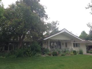 7018 Indian Peaks Trl, Boulder CO  80301-3627 exterior
