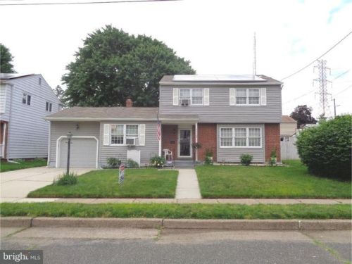 2549 Gladwyn Ave, Camden, NJ 08109-3618