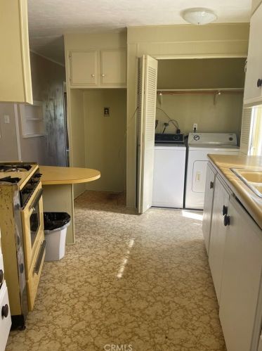 4440 Valley Ln, Lake Nacimiento, CA 93446-4103