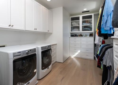 20 Black Falcon, Irvine CA  92603-0420 exterior