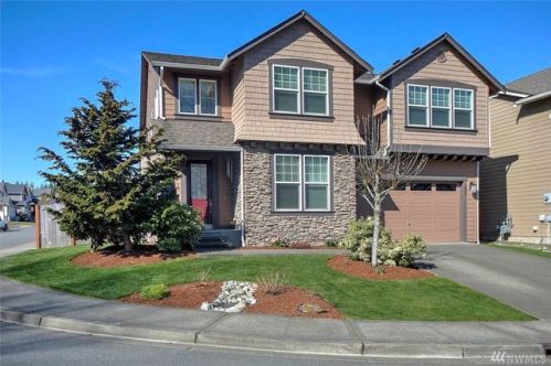 853 Jericho Pl, Seattle, WA 98059-4472