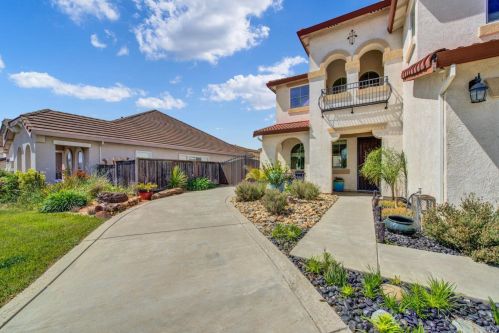 5077 Ellis Godfrey Dr, Fairfield CA  94533-8959 exterior