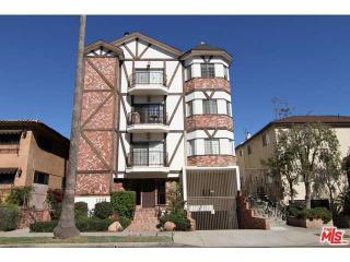 1338 Amherst Ave, Los Angeles, CA 90025-2065
