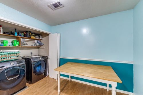 420 Farrer St, Angleton TX 77515-5027 exterior