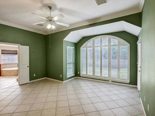 4520 Eagle Feather Dr, Austin TX  78735-6466 exterior