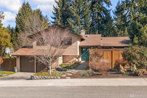 2218 187th Ave, Redmond, WA 98052-6012