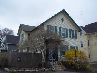 249 Lowell St, Manchester, NH 03104-5062