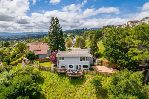 936 Heather Dr, San Carlos, CA 94070-3620