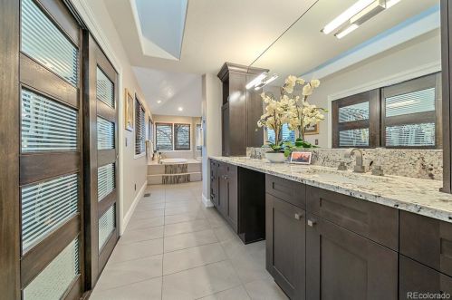 10345 Crestridge Ln, Englewood CO exterior