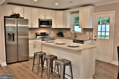 803 Orange Dr, Silver Spring MD  20901-1003 exterior