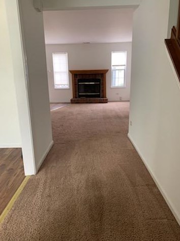 434 Newbury Dr, Island Lake, IL 60042-9000