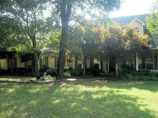 34750 Wolf Trl, Summerfield, OK 74966-2788