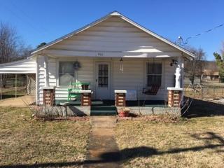 407 Hargis St, Huntsville, AR 72740-9124