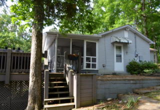 170 Dock Dr, Buchanan, TN 38222-4945