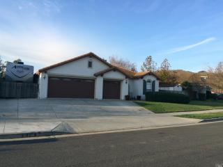737 Dynasty Dr, Fairfield CA  94534-6617 exterior