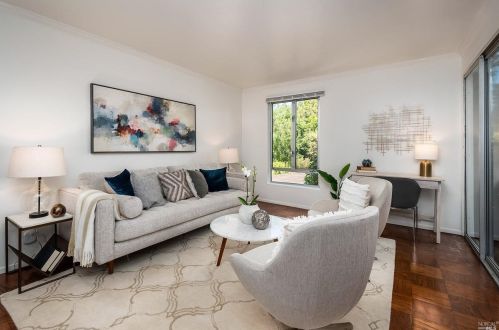38 Forest Ln, San Rafael, CA 94903-3249