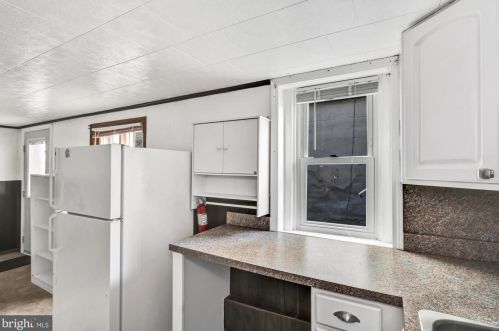 7 Pike St, Primrose PA  17901-8619 exterior