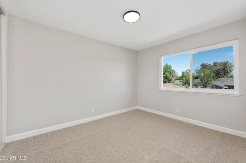 2904 Galena Ave, Simi Valley CA  93065-2714 exterior