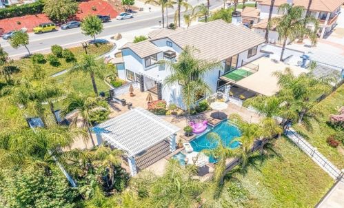 14082 Crystal View Ter, Riverside CA  92508-8705 exterior