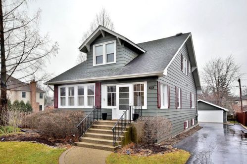 638 Fairview Ave, Elmhurst, IL 60126-4213